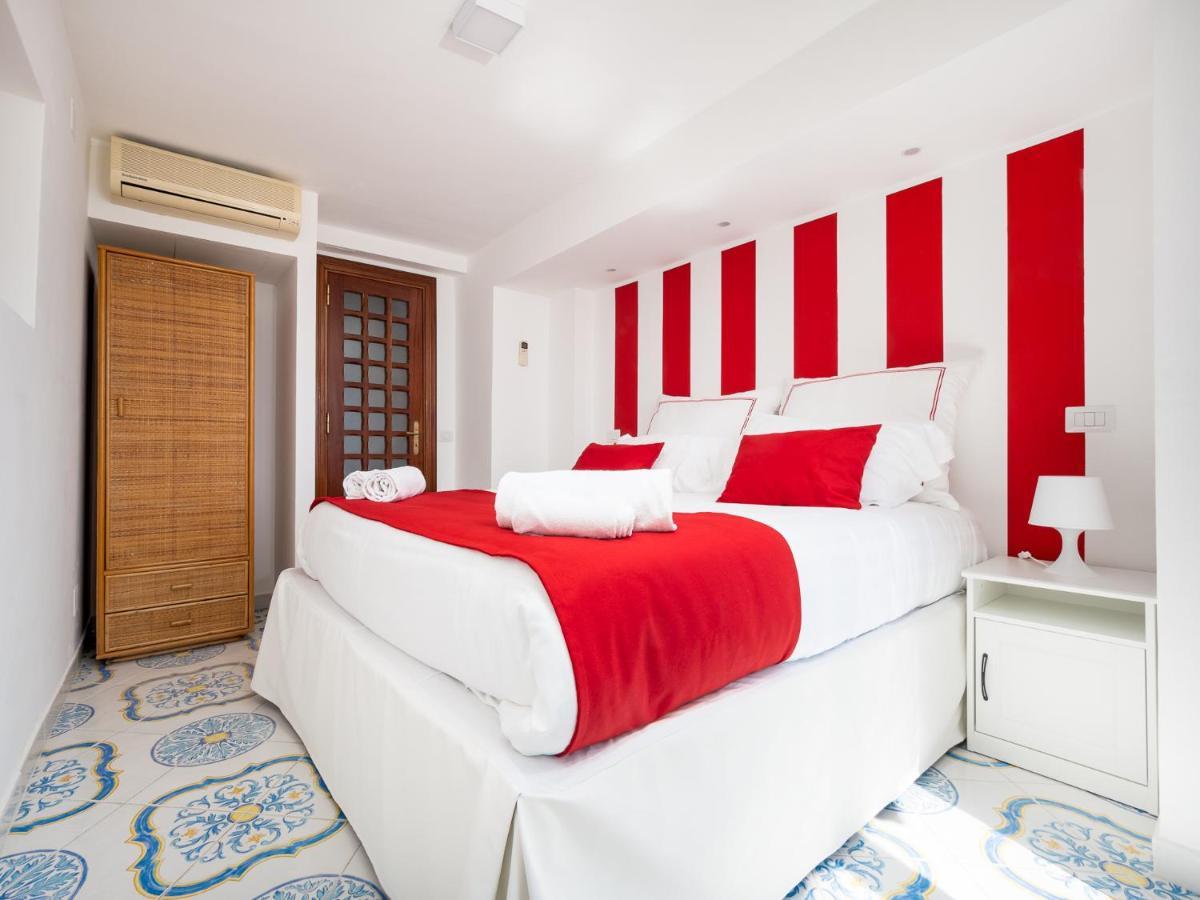 Russo - De Vivo Realty Nerano
