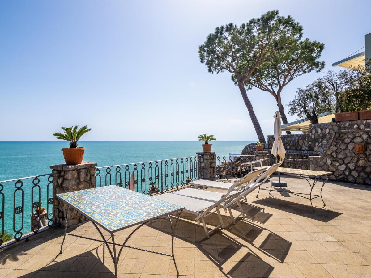 Russo - De Vivo Realty Villa Nerano