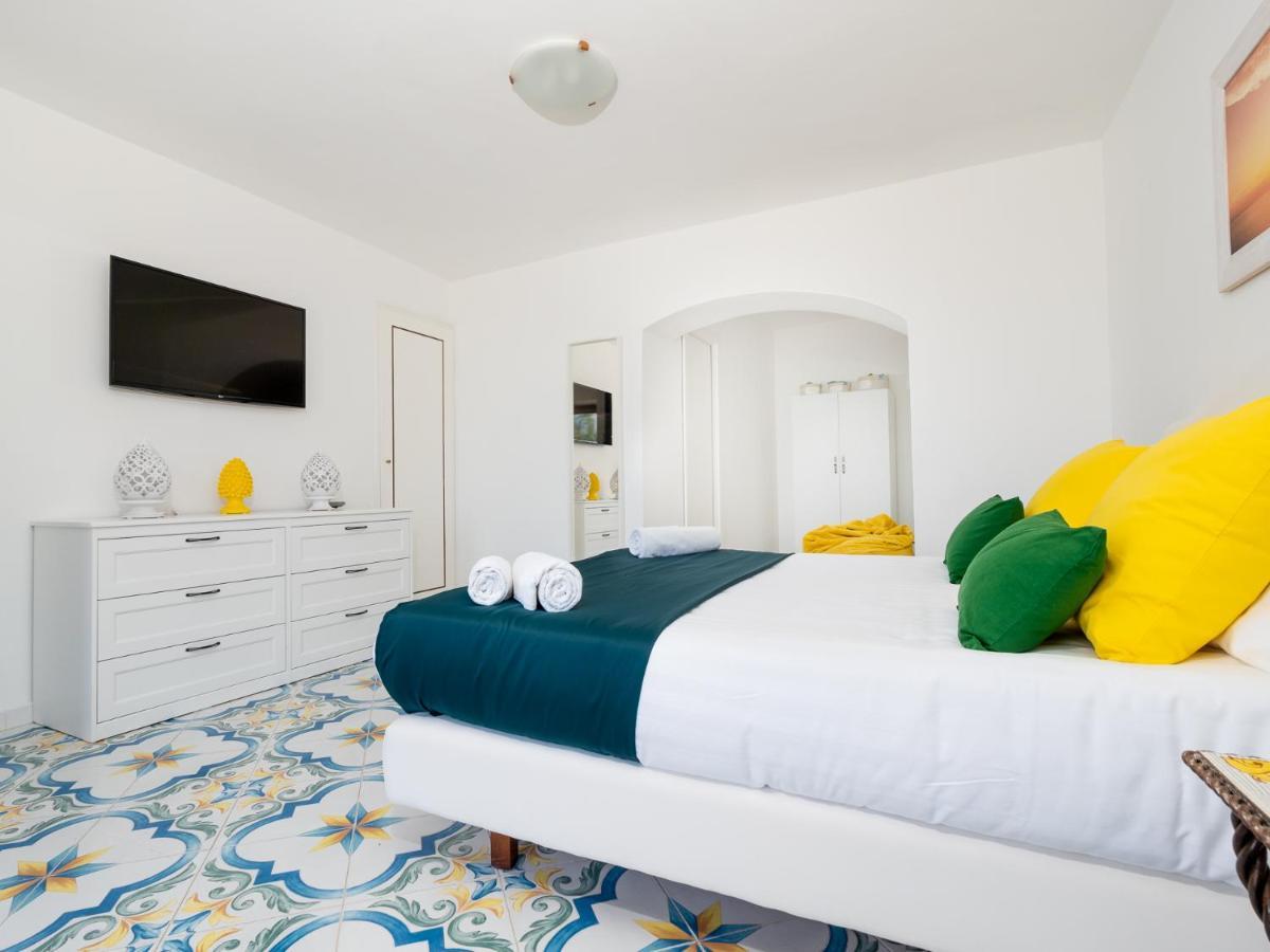 Russo - De Vivo Realty Villa Nerano