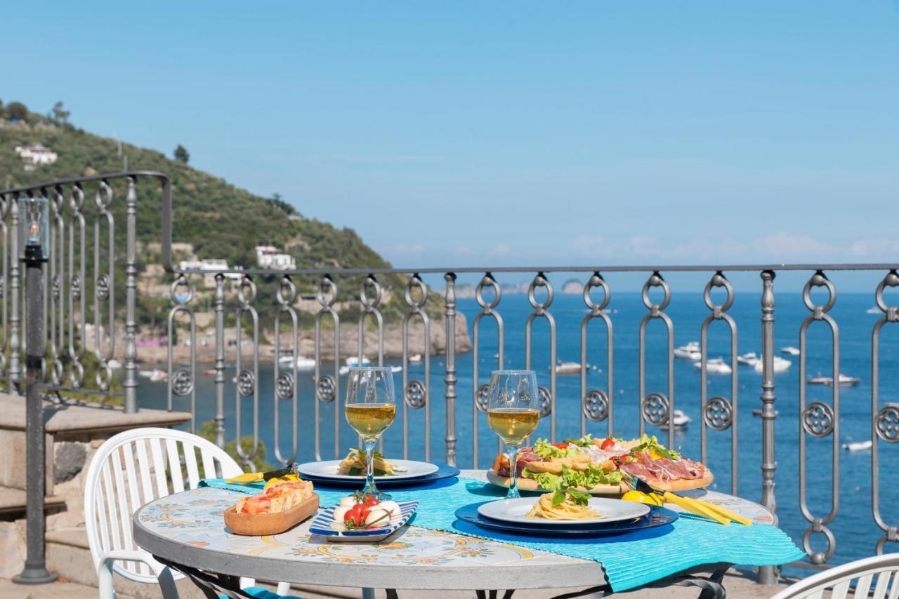 Russo - De Vivo Realty Villa